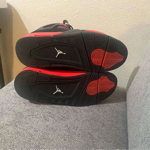 Nike red thunders 9.5 - Picture 2 of 11